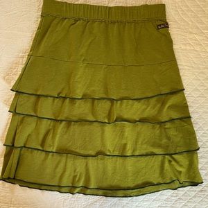 Matilda Jane Serendipity Finn Green Tiered Pull On Skirt Sz Medium, Gently Used